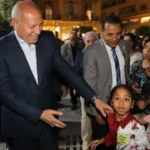 محافظ القاهرة يتفقد فعاليات مبادرة شارع الفن ويشيد بنجاحها