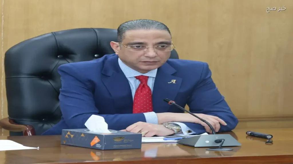 محافظ الجيزة يوجه بزيادة عدد العاملين بالمركز التكنولوجي بالهرم