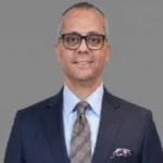 الأهلي يبدأ مرحلة جديدة بتعيين عصام سراج مديرًا للتعاقدات