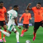 كومان يحذر هولندا بعد الهزيمة أمام الجزائر قبل كأس العالم 2026