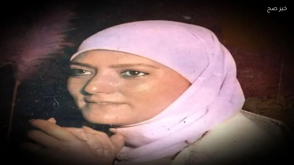 شمس البارودي تطلب من متابعيها عدم مراسلتها عبر ماسنجر