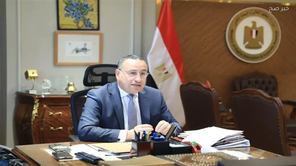 وزير التعليم العالي يدعو لإنشاء منطقة صناعية بالجامعة المصرية اليابانية