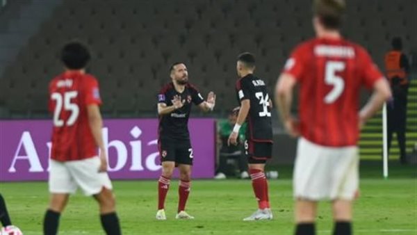 “كوكا يودع علي معلول بعد رحيله عن الأهلي بكلمات تعبر عن حبه”