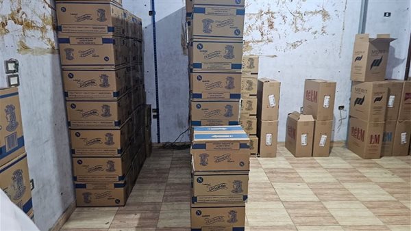 ضبط أحد كبار مهربي السجائر في محافظة الأقصر مع صور