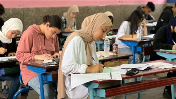 تجهيز 10 لجان لامتحانات الدور الثاني للثانوية العامة في محافظة قنا