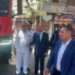 محافظ القاهرة يتابع جهود إخماد حريق في الدرب الأحمر دون إصابات