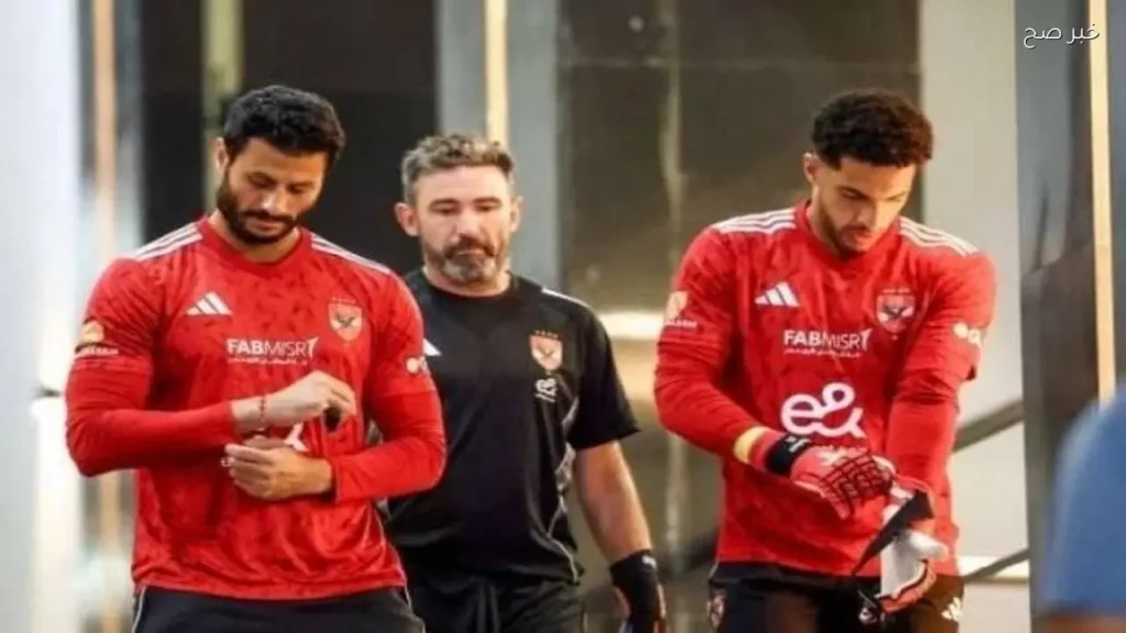 فيفا يلزم الأهلي بدفع مستحقات خيمينيز مدرب الحراس السابق