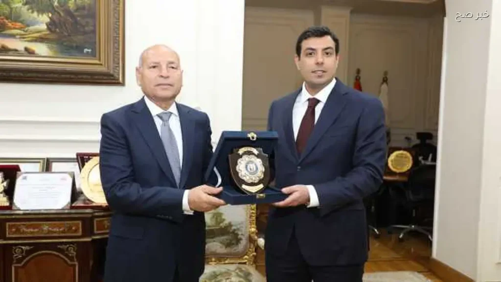 محافظ القاهرة يبحث تعزيز التعاون مع منظمة المدن العربية