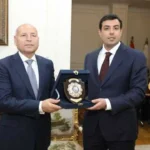 محافظ القاهرة يبحث تعزيز التعاون مع منظمة المدن العربية