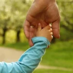 دكتور علم اجتماع: الأسرة أساس بناء الأفراد والمجتمعات