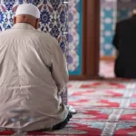 الإفتاء توضح مفهوم حديث “أفضل الأعمال الصلاة على وقتها”