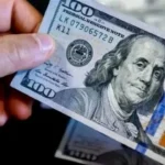 مؤشر الدولار يسجل أعلى مستوى له في شهرين بدعم من بيانات الوظائف