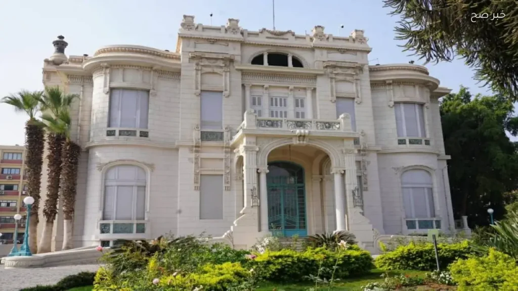 جامعة عين شمس تثمن جهود الداخلية في ضبط منتحل صفة أكاديمية وطبية