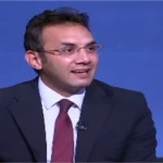 خبير موارد بشرية: تأثير السوشيال ميديا على حياة الأفراد والعلاقات الأسرية
