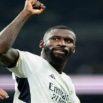 ريال مدريد يمدد عقد روديجر لموسم إضافي