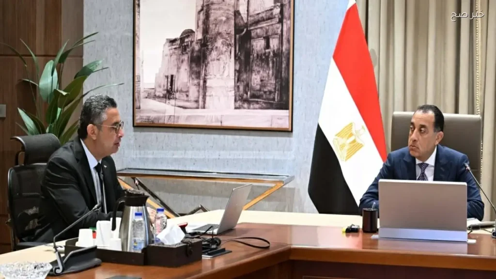 مدبولي يناقش تطوير منظومة الحماية الاجتماعية لضمان وصول الدعم لمستحقيه