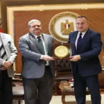 وزير التعليم العالي يناقش تعزيز جودة التعليم الفني والتكنولوجي