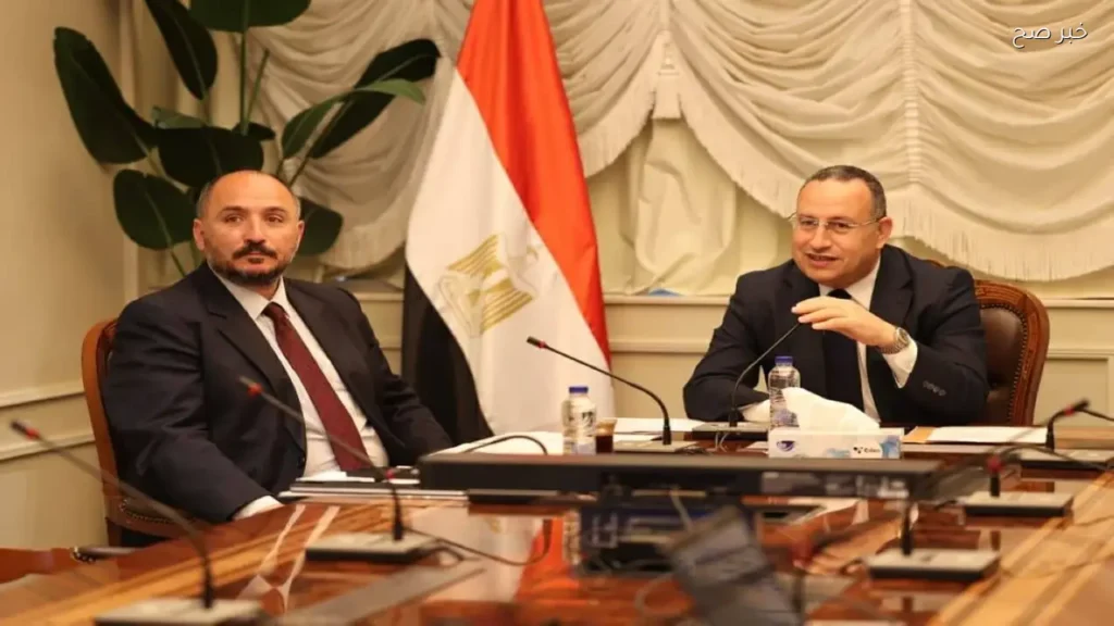 اجتماع لوزير التعليم العالي لتكثيف القوافل المتكاملة داخل وخارج مصر