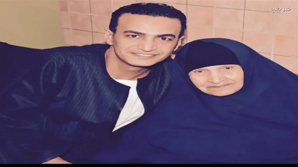 سمسم شهاب يعلن وفاة والدته بعد صراع مع المرض